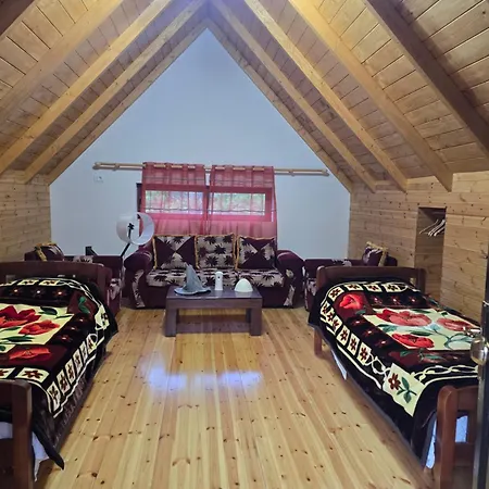 Lika Penzion Shkoze (Shkoder)