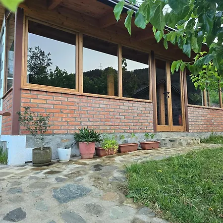 Lika Penzion Shkoze (Shkoder)